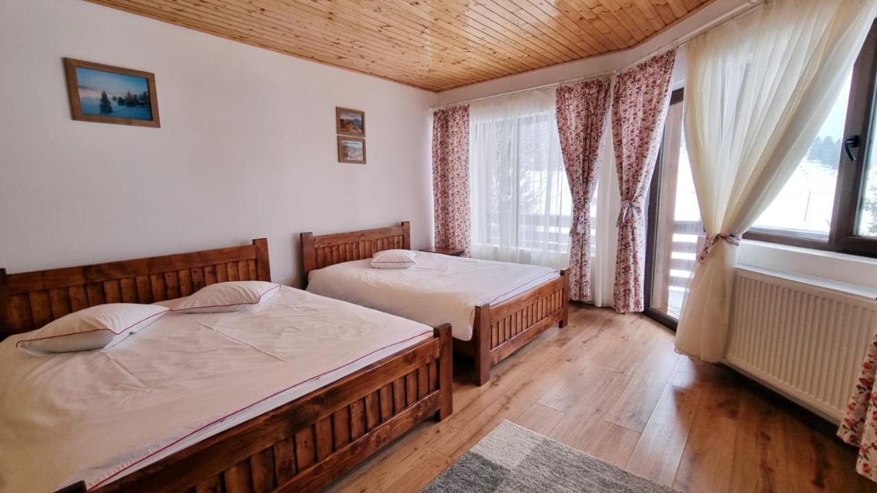 La Vulturi Bed & Breakfast Fundata Exterior foto